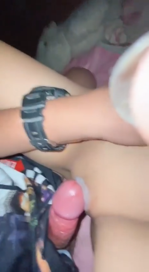 Mới đút vào đã xuất rồi